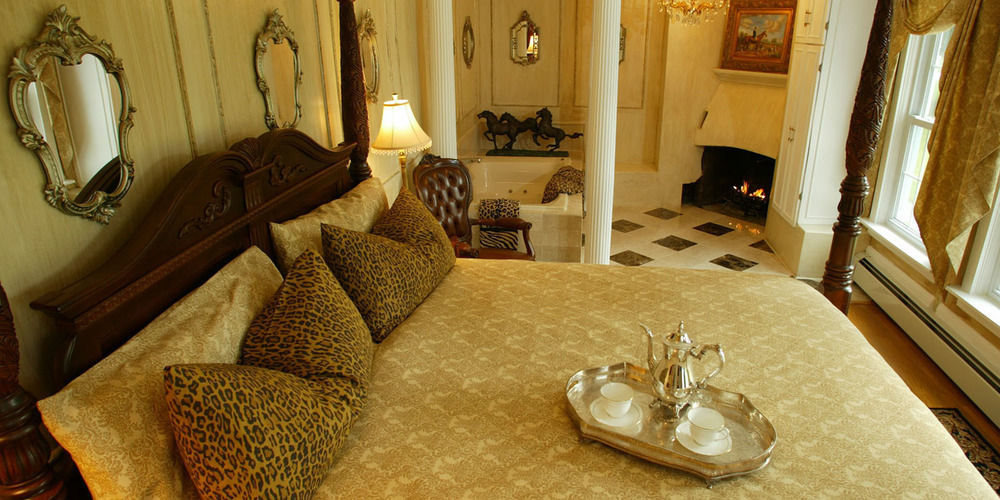Historic Jacob Hill Inn Seekonk Oda fotoğraf