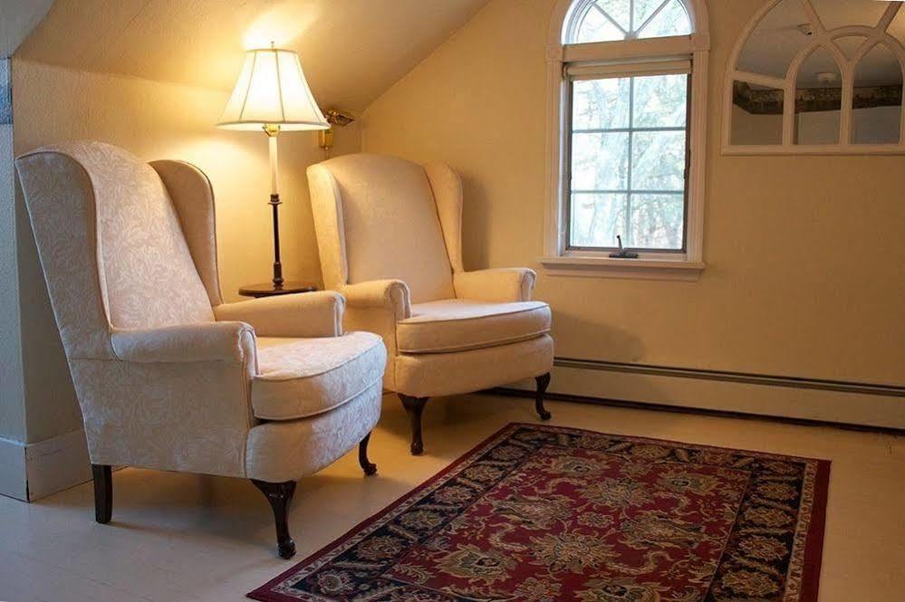 Historic Jacob Hill Inn Seekonk Dış mekan fotoğraf